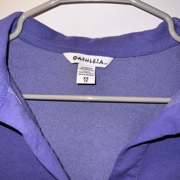 Periwinkle Athleta Cropped Pullover - Picture 3 of 3